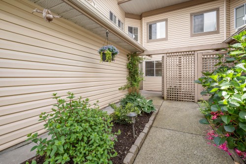 30-6140 192 Street, Surrey, BC 