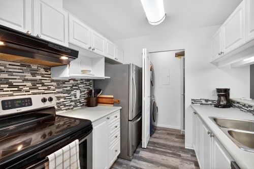 322-19528 Fraser Highway, Surrey, BC 