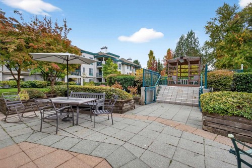 322-19528 Fraser Highway, Surrey, BC 