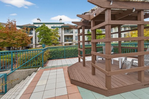 322-19528 Fraser Highway, Surrey, BC 