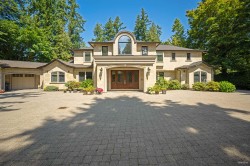 13939 28 Avenue  Surrey, BC V4P 1T5