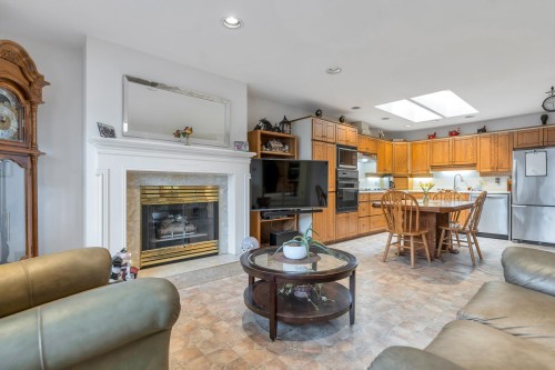 18-5051 203 Street, Langley, BC 