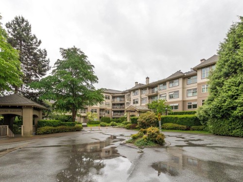 306-15220 Guildford Drive  Surrey, BC V3R 0Y6