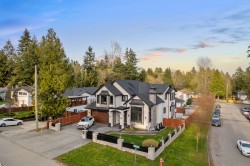 6710 137a Street  Surrey, BC V3W 5E9