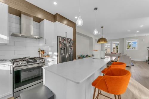 25-17528 60 Avenue, Surrey, BC 