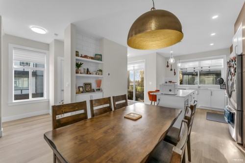 25-17528 60 Avenue, Surrey, BC 