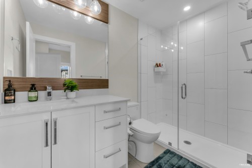 25-17528 60 Avenue, Surrey, BC 