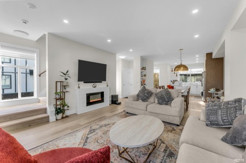 25-17528 60 Avenue, Surrey, BC 