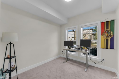 25-17528 60 Avenue, Surrey, BC 