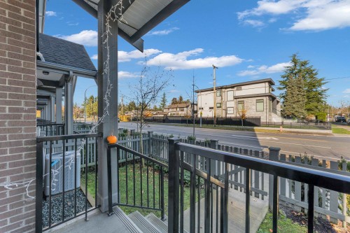 25-17528 60 Avenue, Surrey, BC 