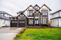 19718 33 Avenue  Langley, BC V3A 0N9