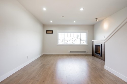 6-30748 Cardinal Avenue, Abbotsford, BC 