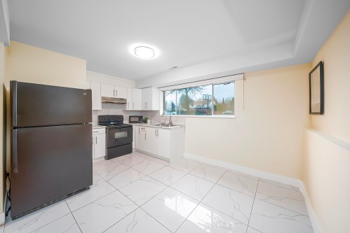 10123 158A Street, Surrey, BC 