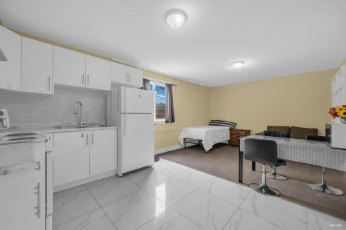 10123 158A Street, Surrey, BC 