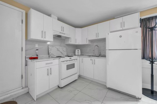 10123 158A Street, Surrey, BC 