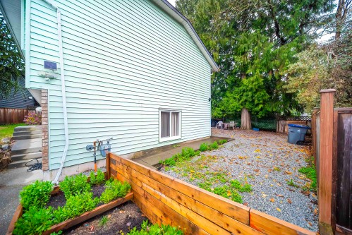 10123 158A Street, Surrey, BC 