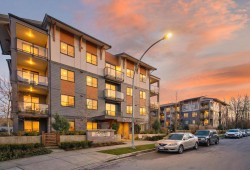 412-7506 199a Street  Langley, BC V2Y 3K9