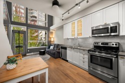 311-3080 Gladwin Road  Abbotsford, BC V2T 0G3