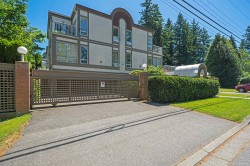 3-1552 Everall Street  White Rock, BC V4B 3S8