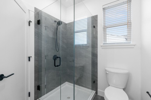 7577 197 Street, Langley, BC 