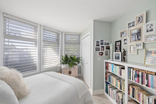 302-15392 16A Avenue, Surrey, BC 