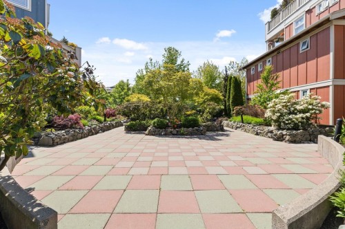 302-15392 16A Avenue, Surrey, BC 