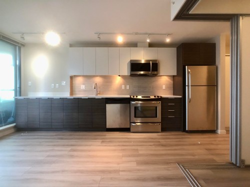 706-13303 Central Avenue, Surrey, BC 