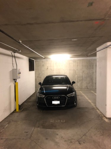 706-13303 Central Avenue, Surrey, BC 