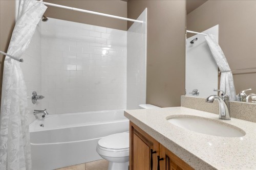 2203 Riesling Drive, Abbotsford, BC 