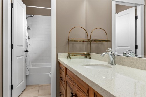 2203 Riesling Drive, Abbotsford, BC 