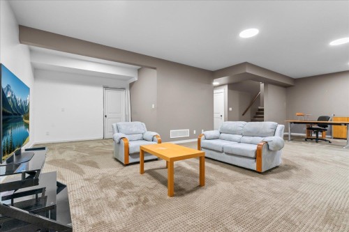 2203 Riesling Drive, Abbotsford, BC 