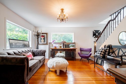 2725 Gordon Avenue, Surrey, BC 