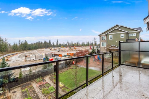 9-21150 76A Avenue, Langley, BC 