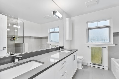 9-21150 76A Avenue, Langley, BC 