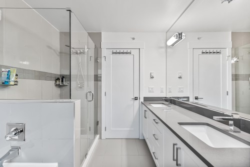 9-21150 76A Avenue, Langley, BC 