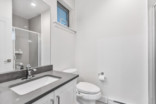 9-21150 76A Avenue, Langley, BC 