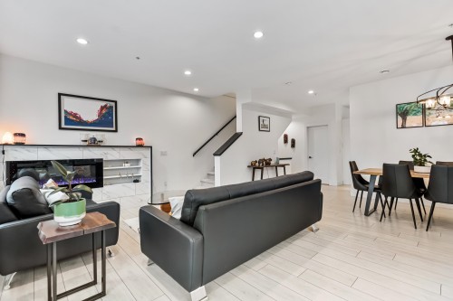 9-21150 76A Avenue, Langley, BC 