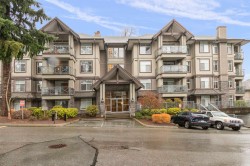 404-33338 Bourquin Crescent E Abbotsford, BC V2S 1Y1