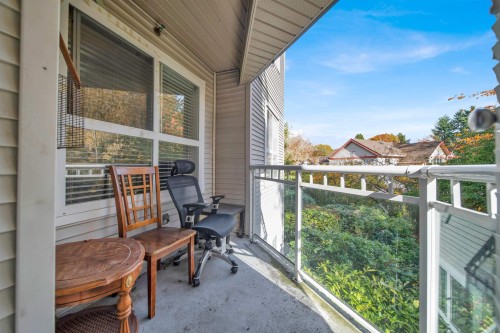 210-8115 121A Street, Surrey, BC 