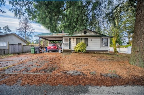 2277 Mouldstade Road  Abbotsford, BC V2S 3X5