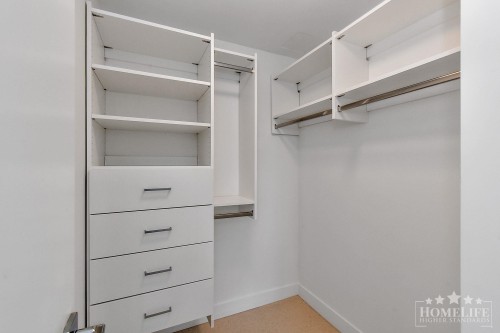 307-1588 Johnston Road, White Rock, BC 