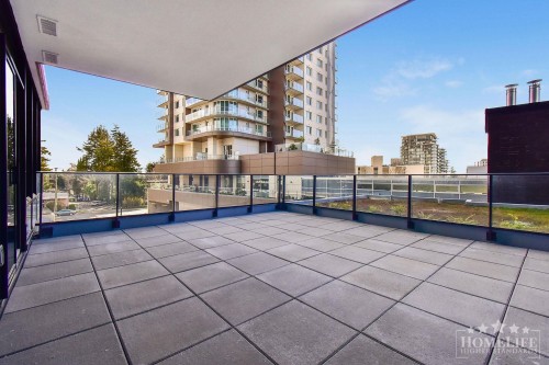 307-1588 Johnston Road, White Rock, BC 