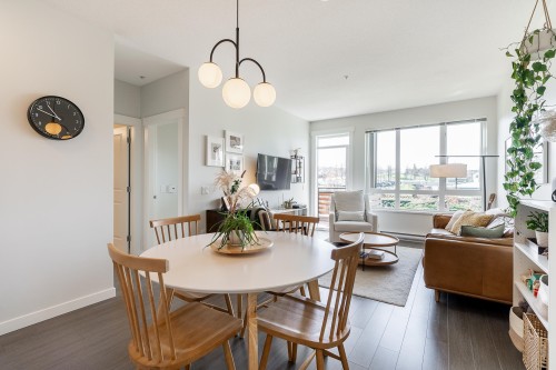 301-31158 Westridge Place, Abbotsford, BC 