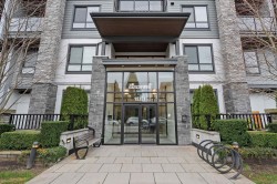 113-15351 101 Avenue  Surrey, BC V3R 0G2