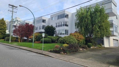 306-1354 Winter Street  White Rock, BC V4B 3Y1