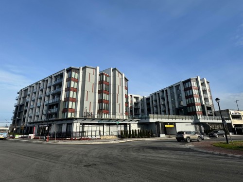 301-20360 Logan Avenue, Langley, BC 