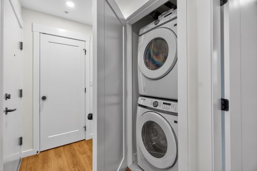 210-27249 Aldergrove Town Centre Drive, Langley, BC 