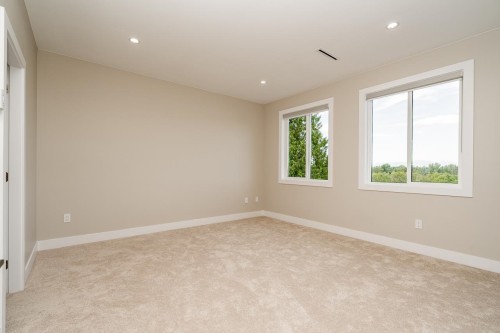 13955 60  A Avenue, Surrey, BC 