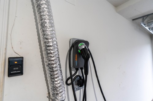 13933 90A Avenue, Surrey, BC 