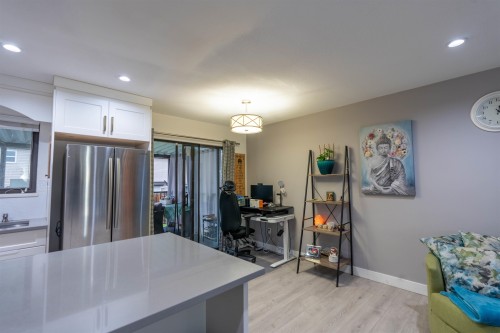 13933 90A Avenue, Surrey, BC 